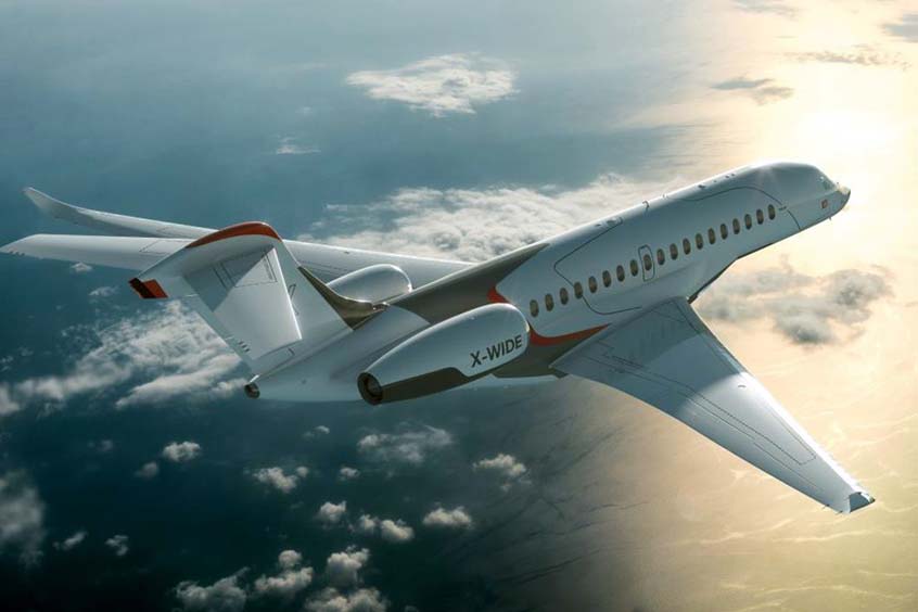 The Falcon 10X will enter service at the end of 2025.