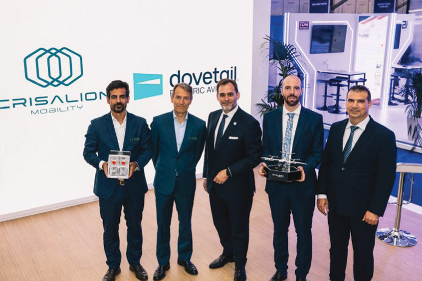 (Left to right: Isidoro Ruiz Aguaded, Business Operations Director & Partner of Dovetail Electric
Aviation; David Doral, CEO of Dovetail Electric Aviation; Manuel Heredia Ortiz, Managing Director of
Crisalion Mobility; Oscar Lara, Chief Operating Officer of Crisalion Mobility; Gustavo Rodriguez, Chief
Technology Officer of Crisalion Mobility)