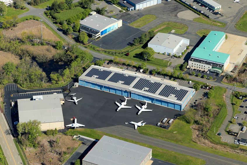 The solar roof on Signature’s Morristown, New Jersey FBO.