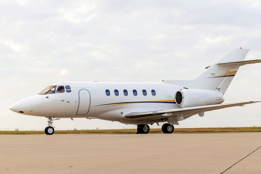 Reata Jet’s wi-fi-equipped Hawker 800XP.