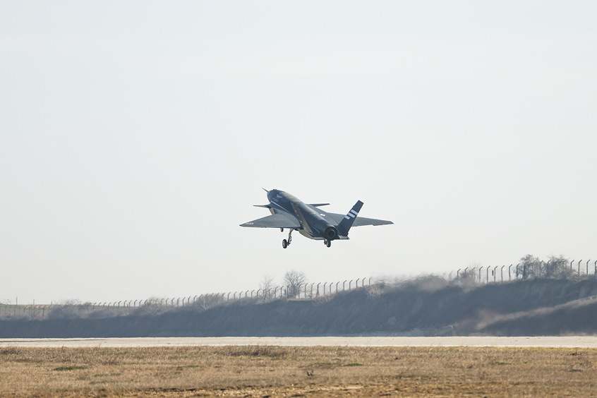 The production prototype of Bayraktar KIZILELMA, Türkiye’s first-ever unmanned fighter jet, has successfully passed yet another flight test.